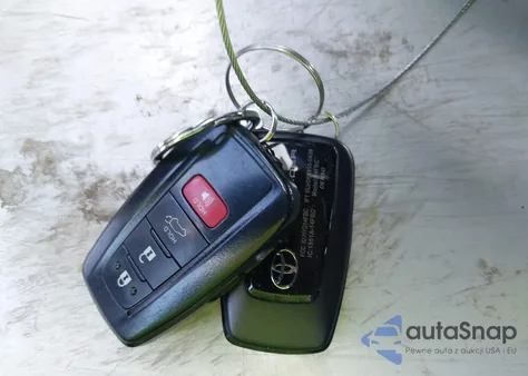 2022 Toyota Highlander Xse z USA, uszkodzony, nr VIN 5TDLZRBH0NS235559